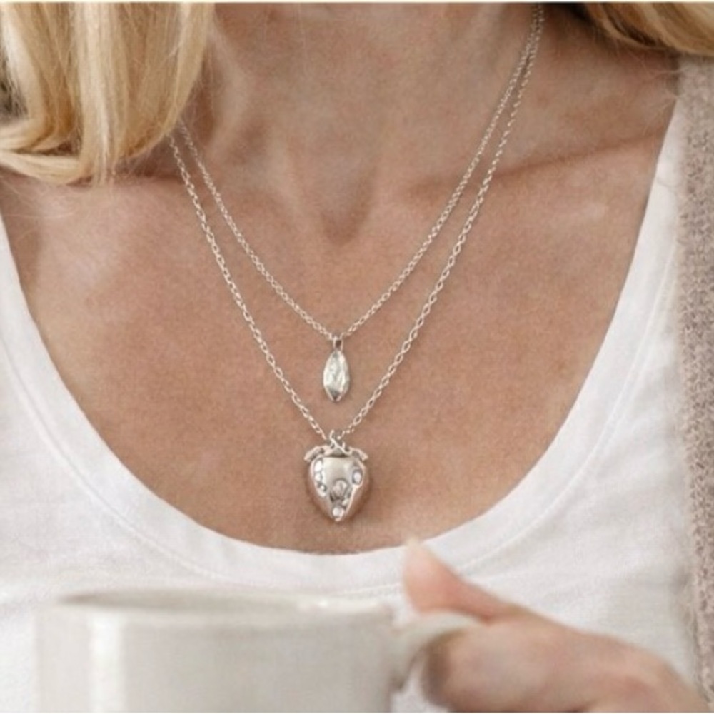 🍓Silver plated strawberry pendant w/ CZ stones, long chain necklace. - Picture 3 of 6